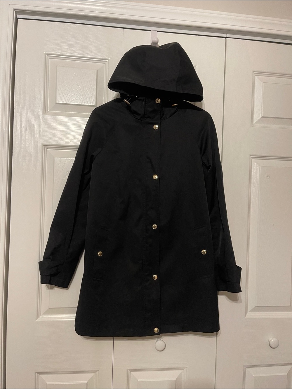 Women’s Black Hooded Raincoat Jacket - Classic Lightweight Waterproof